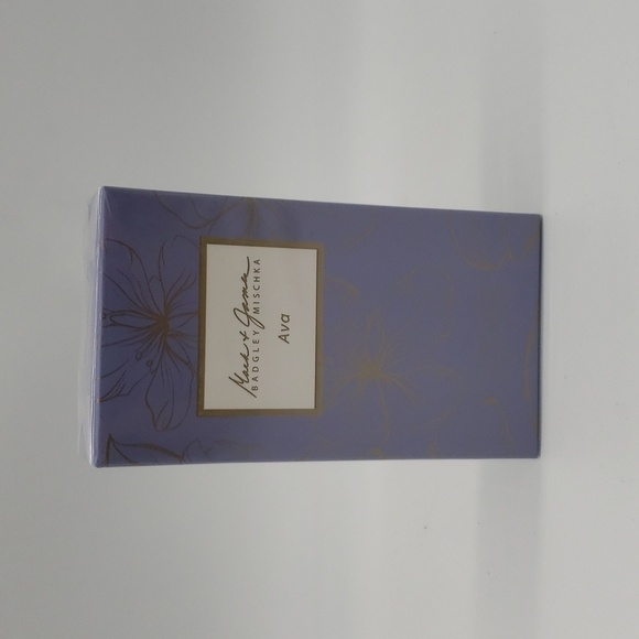 3- Badgley Mischka Women's NWT - Picture 1 of 4